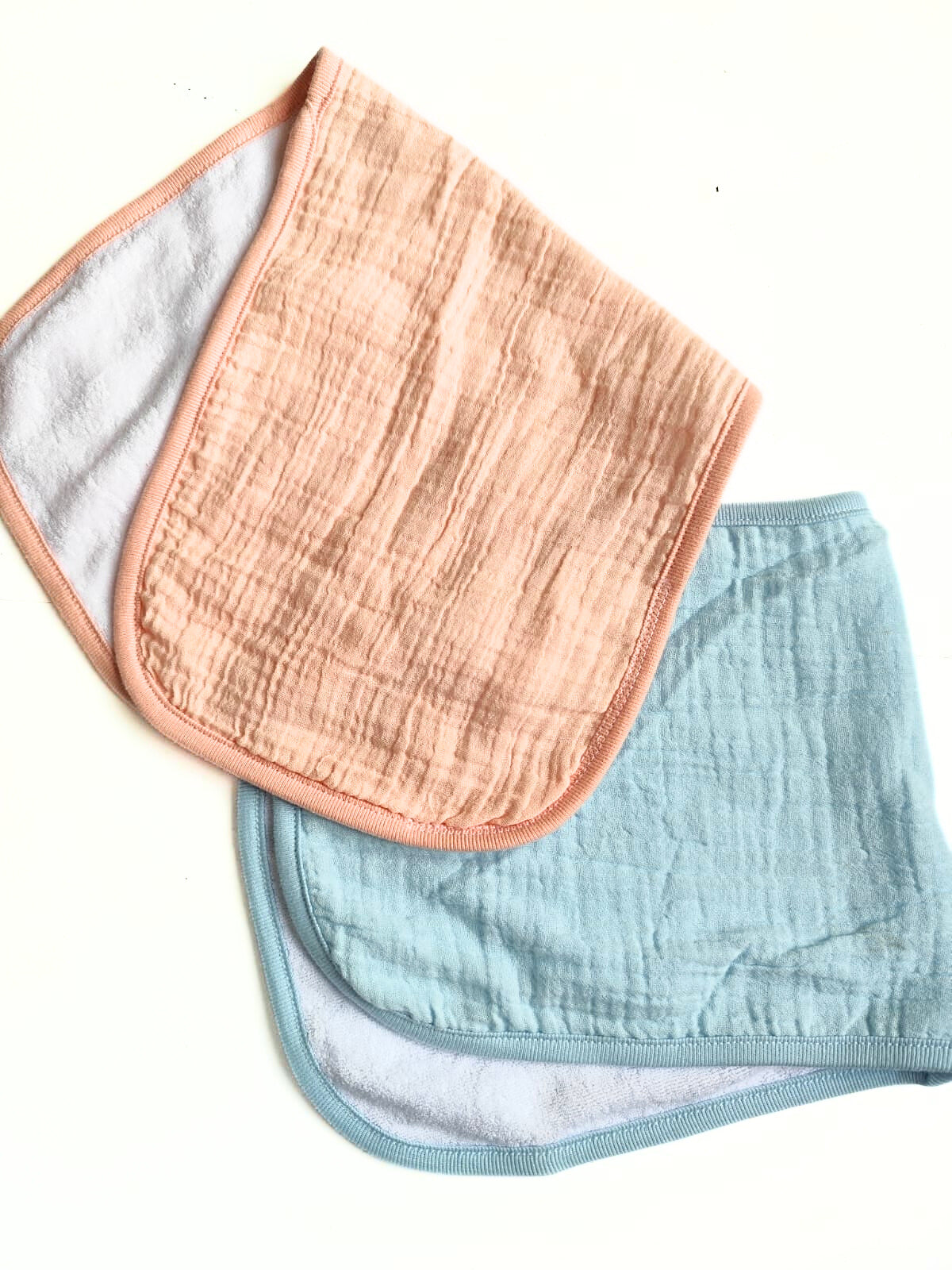 Pack of 2 Shoulder Burp Cloth (Random Colors) image 1