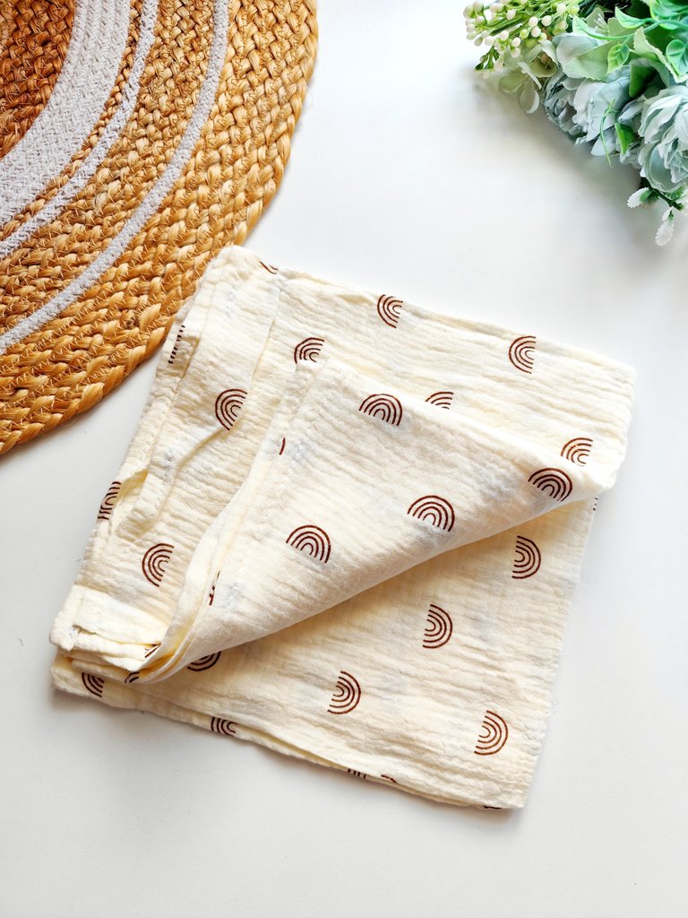 Crinkled Muslin Swaddle/Towel- Natural Cream Rainbow Print
