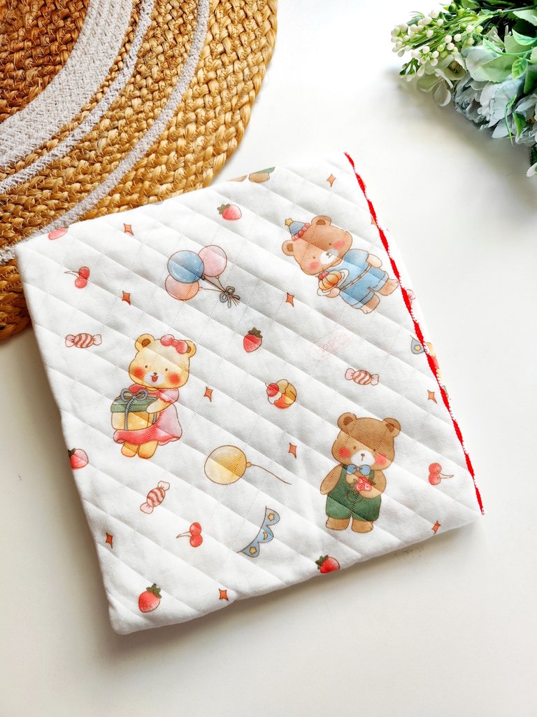 Muslin Blanket 2 layered (85*85cm)- White Party Bears Print