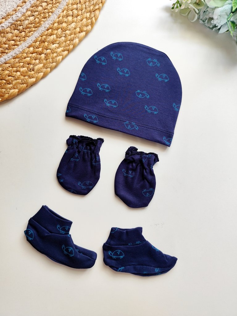 Cap Mittens Booties Set- Navy Blue Turtle Print