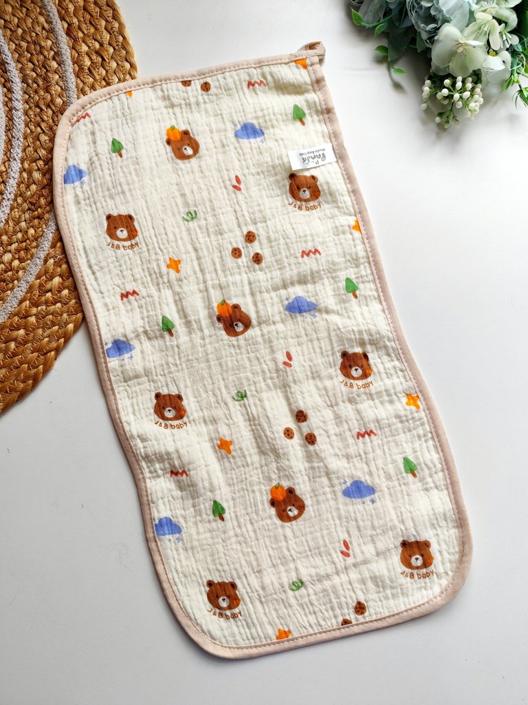 Crinkled Muslin Burp Cloth- Cute Bear Print