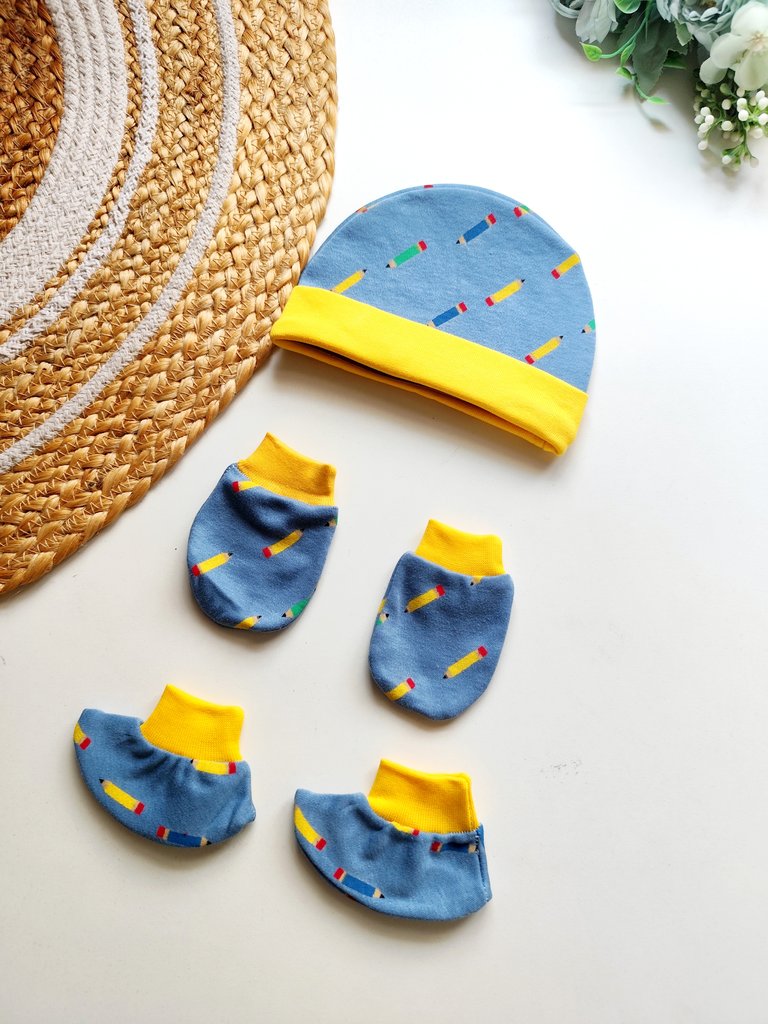 Cap Mitten Booties- Blue Pencil Print