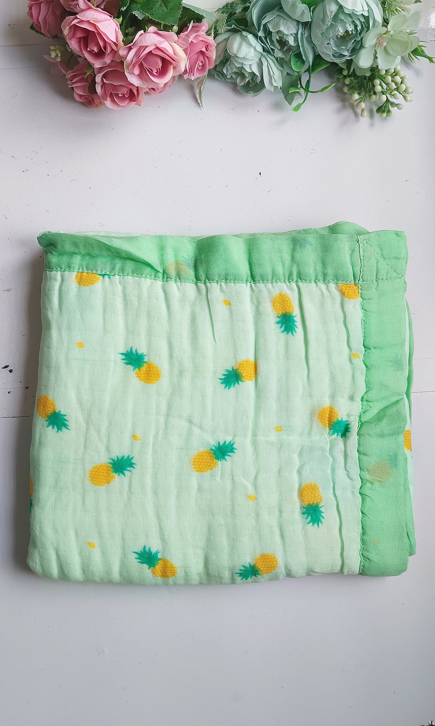 Crinkled Muslin Blankets - Colored (6 Layered)