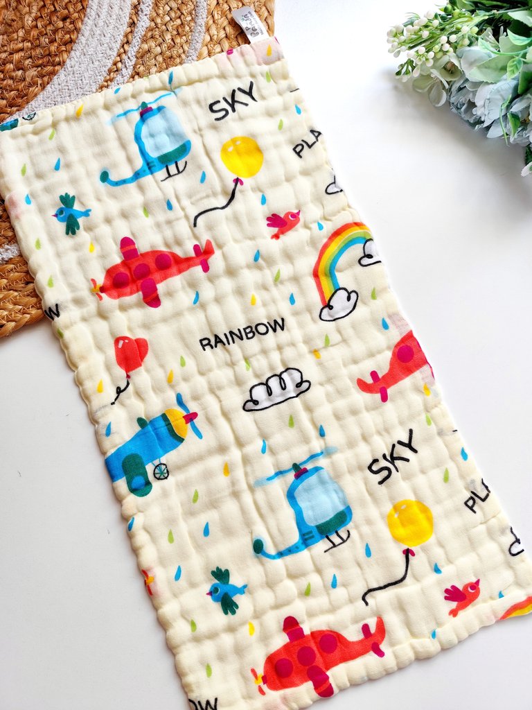 Muslin Shoulder Burp Cloth(50*25cm)- Sky Adventure Print