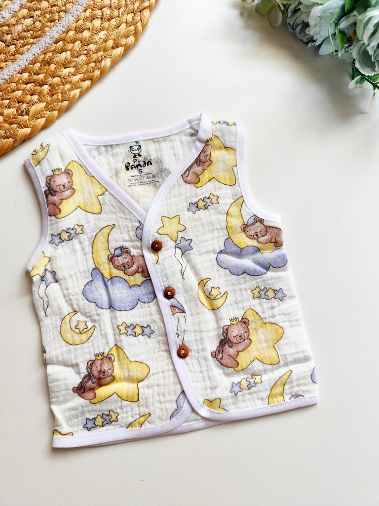 Crinkled Muslin Jablas- Sleepy Bear and Stars