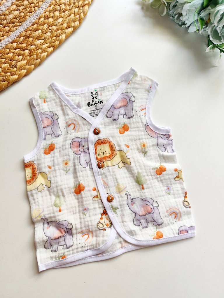 Crinkled Muslin Jablas- Safari Friends