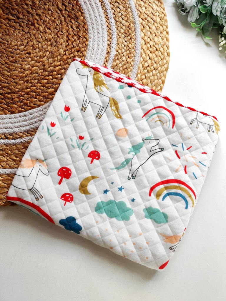 Muslin Blanket (85*85 cm)- Magical Unicorn Print