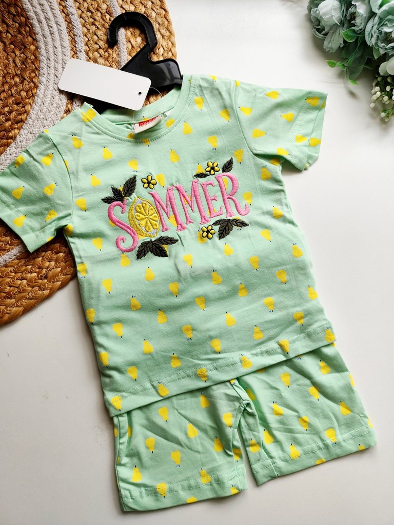 Co ords- Mint Green Pear Print