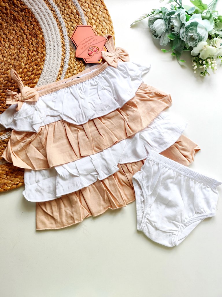 Co ords  - Peach and White Tiered Ruffles