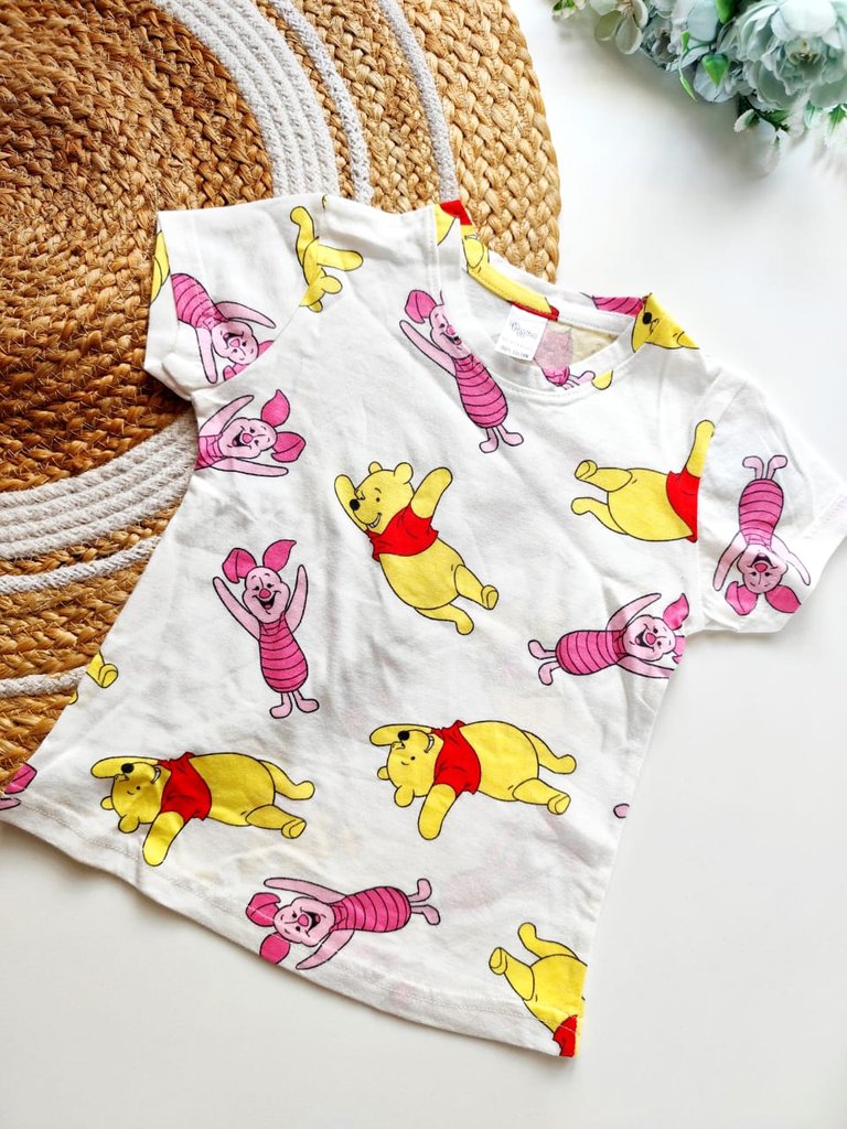 Kids Cotton tops - White Winnie the Pooh and Piglet Print
