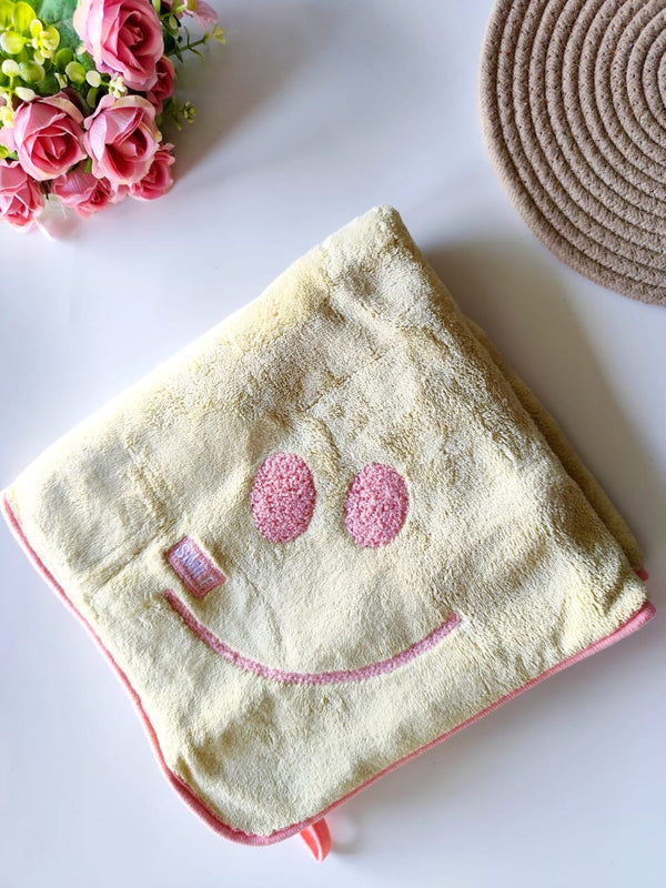 Smiley Bath Towels (100*50) cm- Yellow