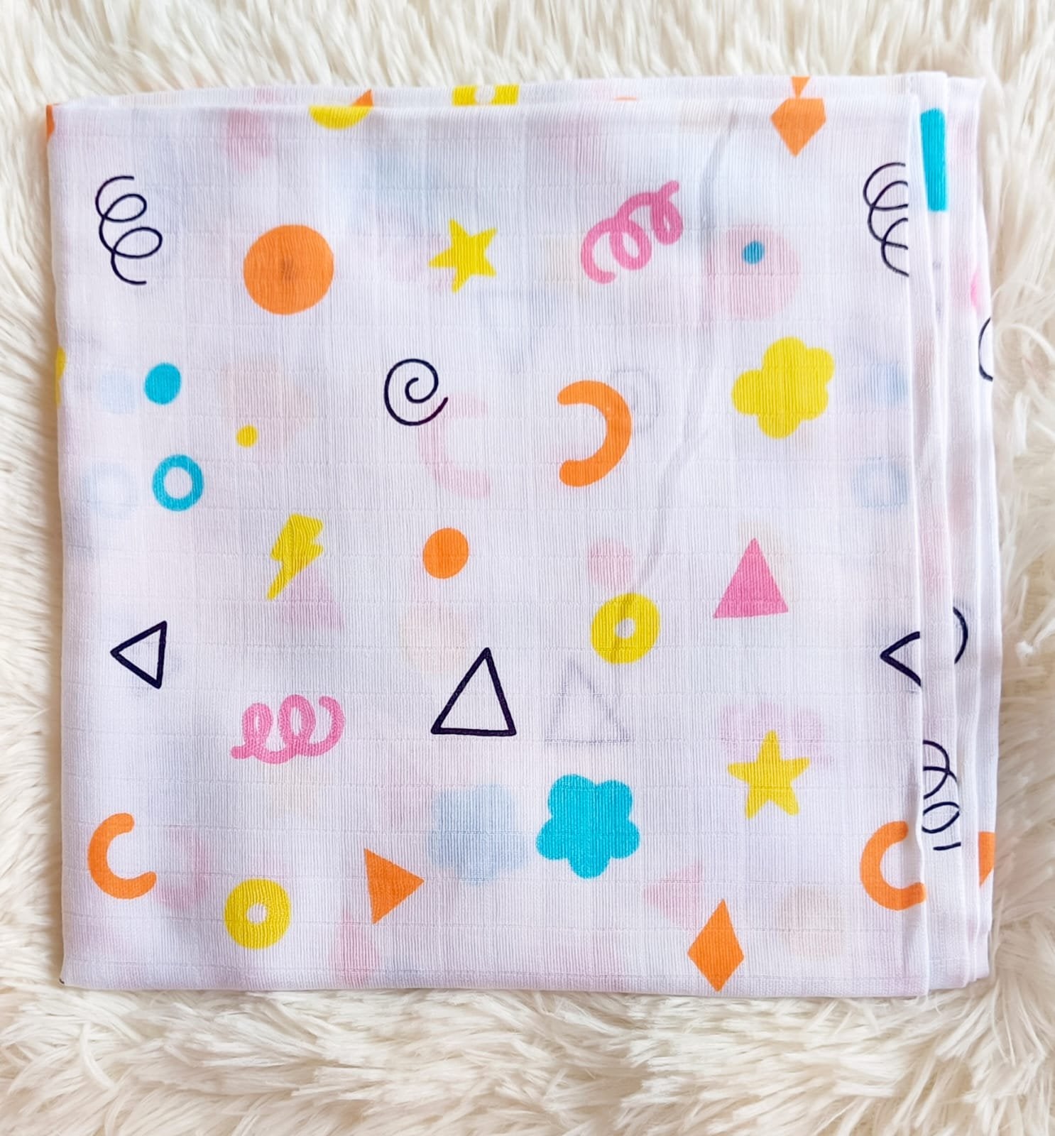 Muslin Swaddle - Geo Shapes Print image 1
