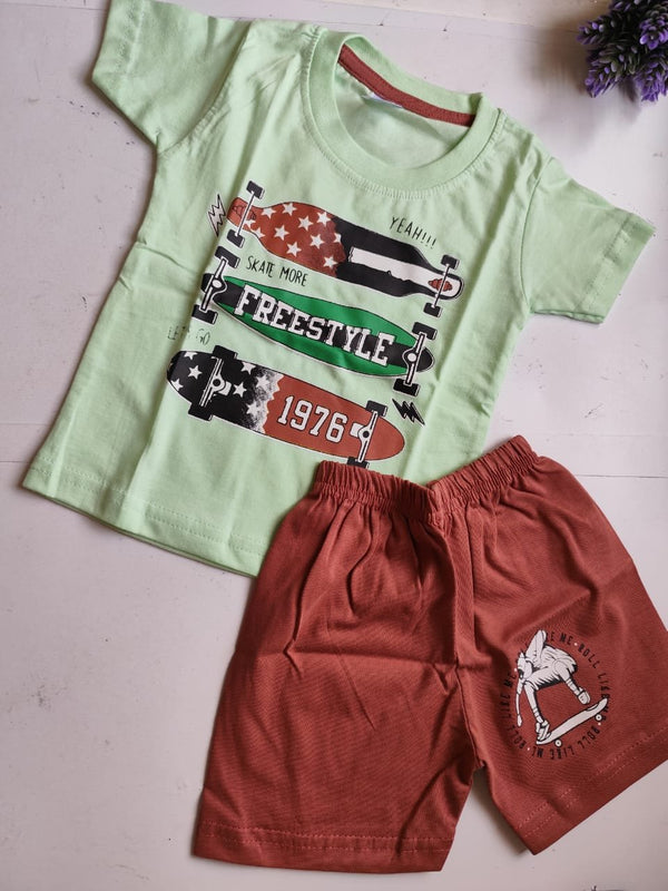 FreeStyle Print Top & Bottom Set - Green