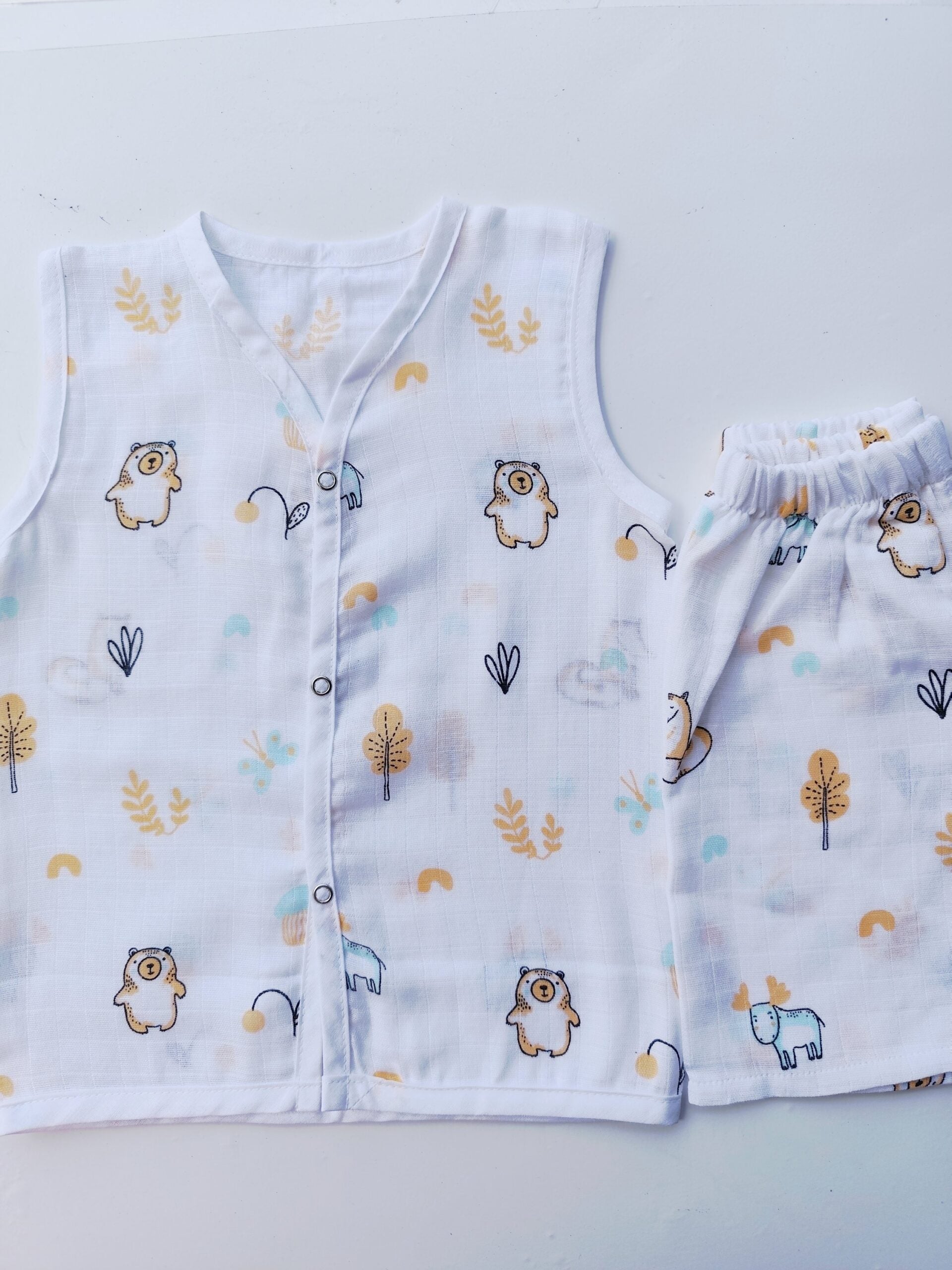 Muslin White Co-Ord Sets - Moose Print - 6 - 9 M image