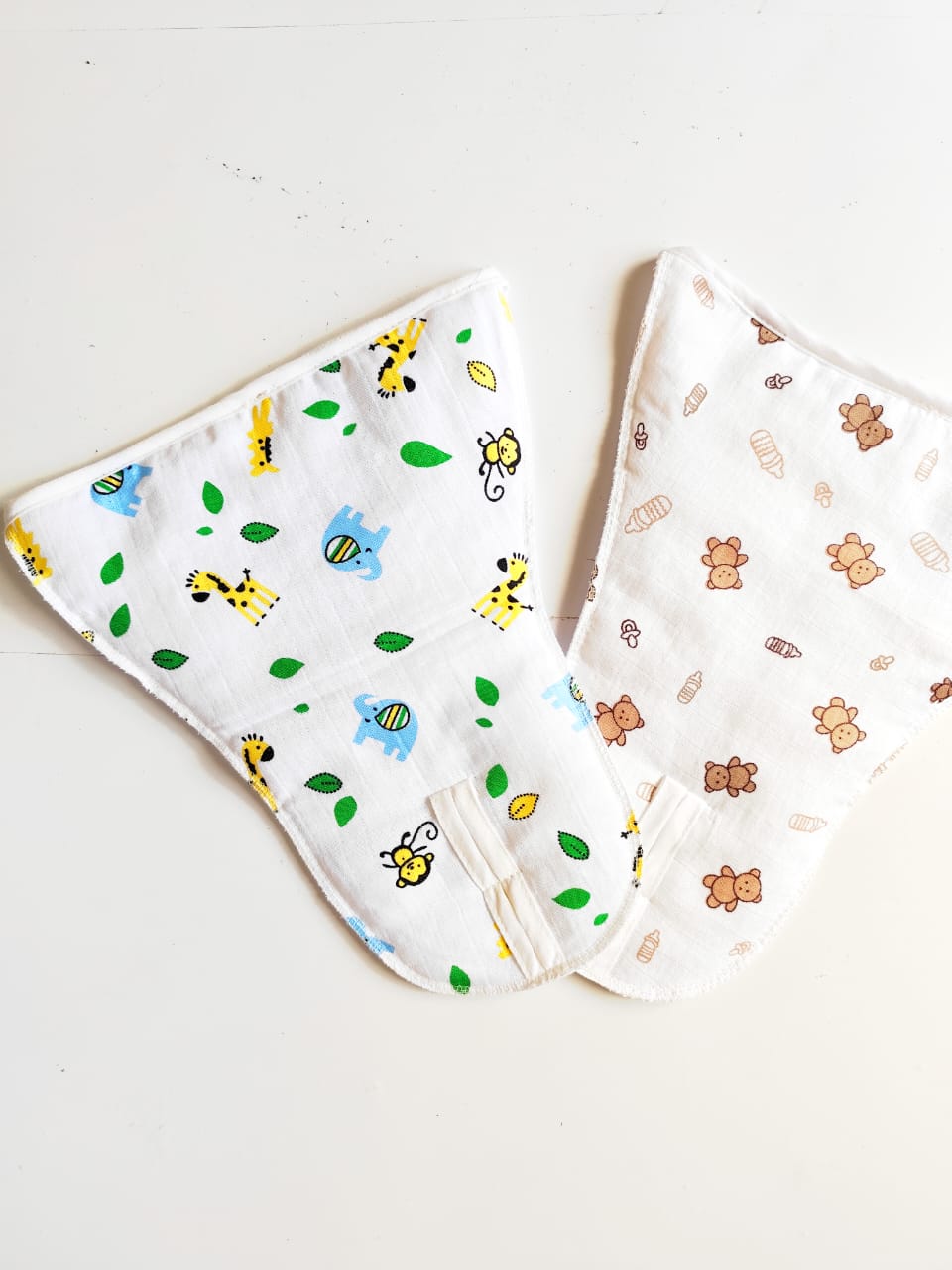 Muslin Sponge Nappies - Pack of 2 (0 - 6 Months) (Random Prints) image 2