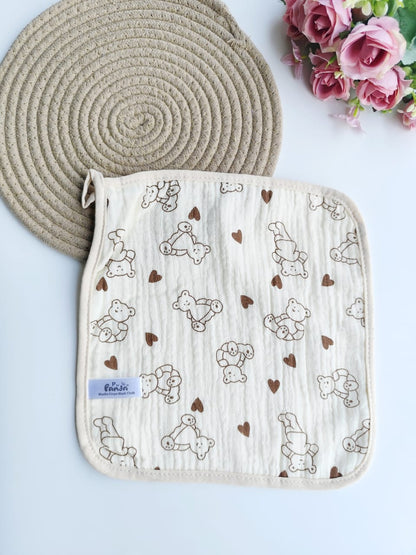 Muslin 4 Layered Wipes (Random Print)
