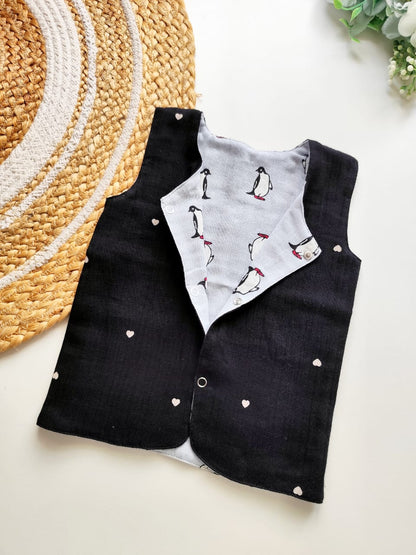 Muslin Reversible Jabla - Penguin