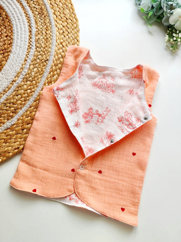 Muslin Reversible Jabla - Peach Bunny Garden