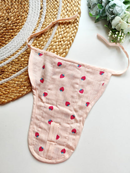 Muslin 3 Layered Nappies - Strawberries