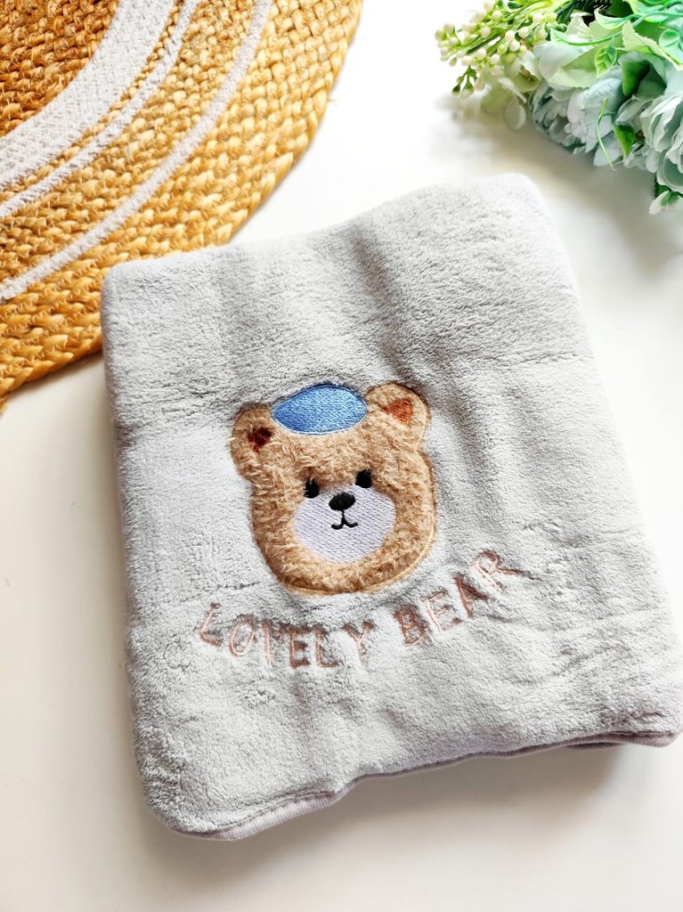 Bear Bath Towels(100*50) cm - Light Grey Bear Print