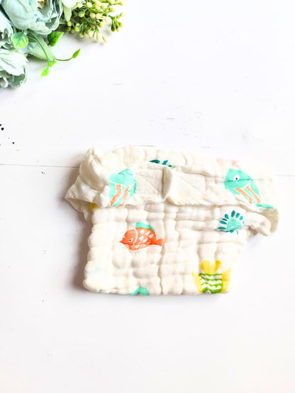 White Muslin Crinkled Nappy - 6 Layered - Single Piece (Random Print) image 3