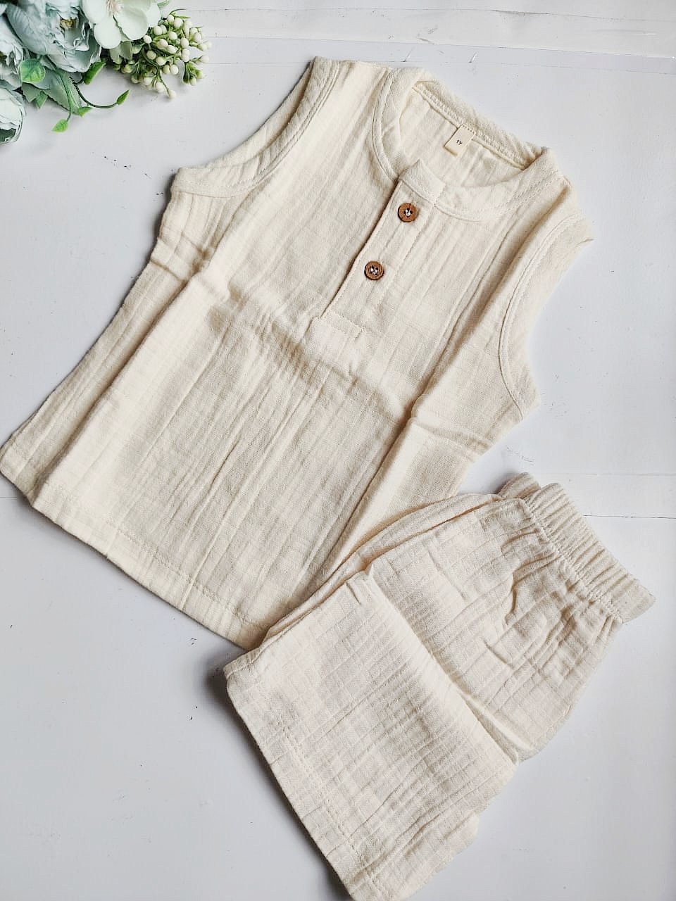 Muslin Unisex Sleeveless Co Ord Set - Cream - 2 Y image