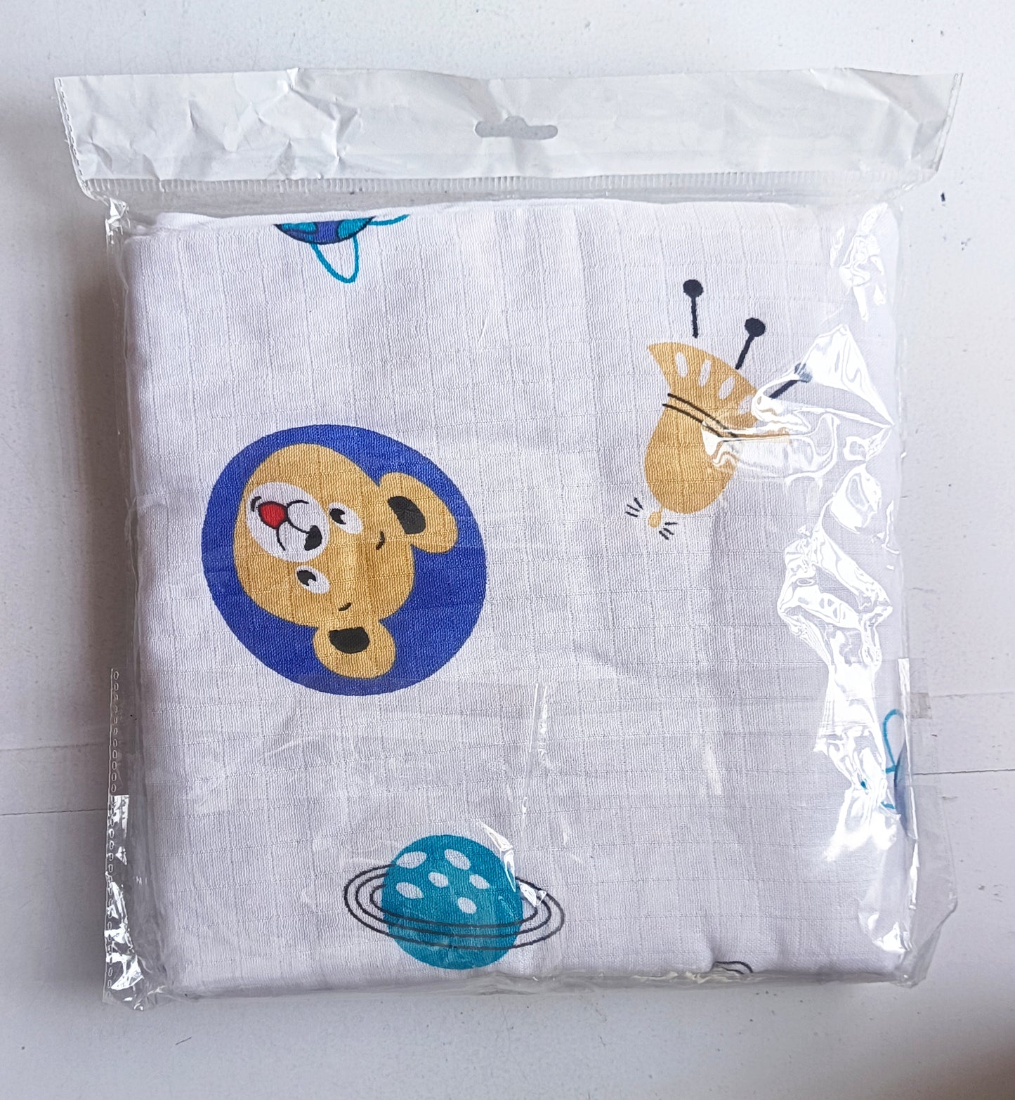 White Muslin 4 Layered Blankets (90*90 cm)