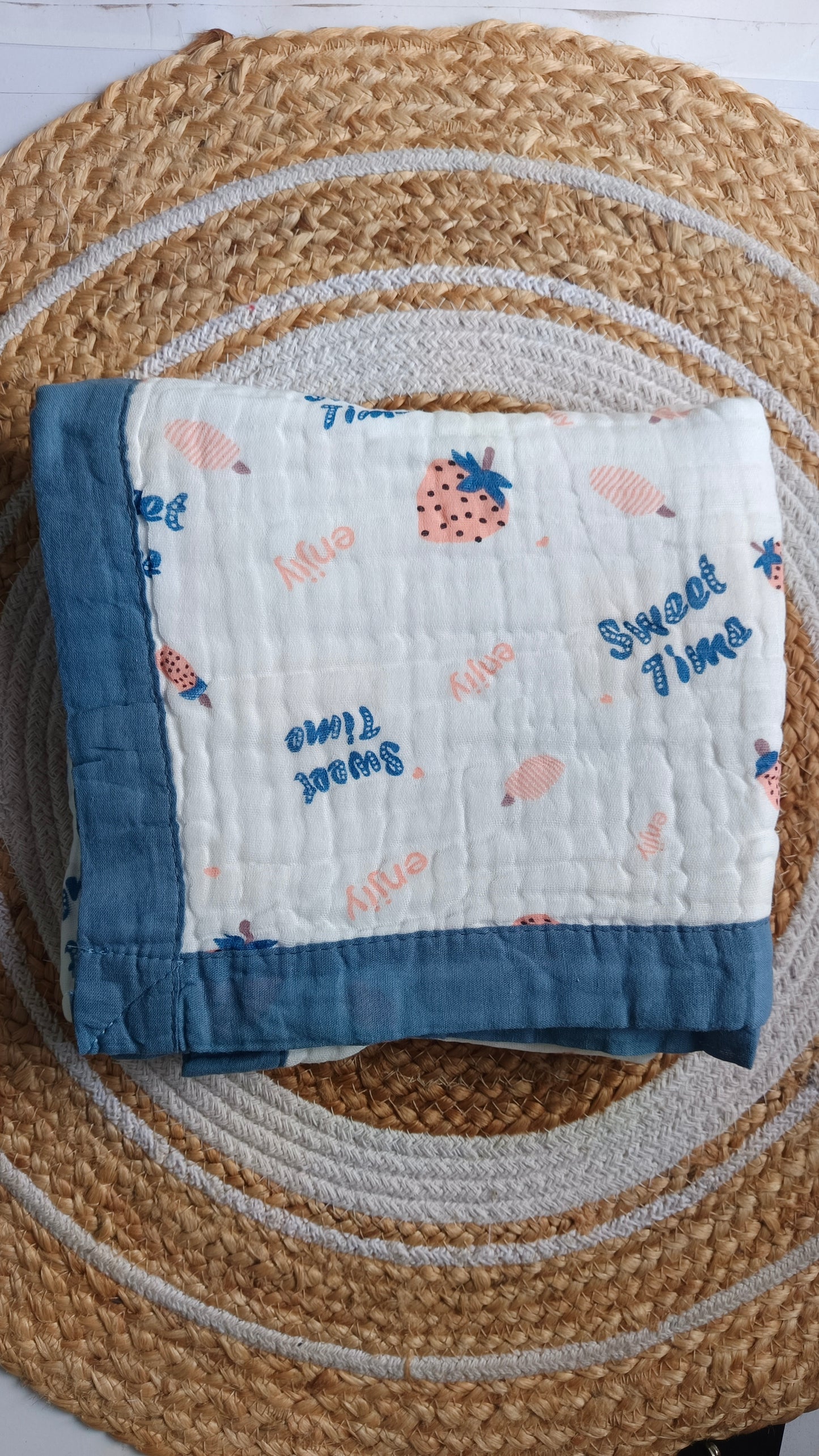 Crinkled Muslin Blanket - White (6 Layered)